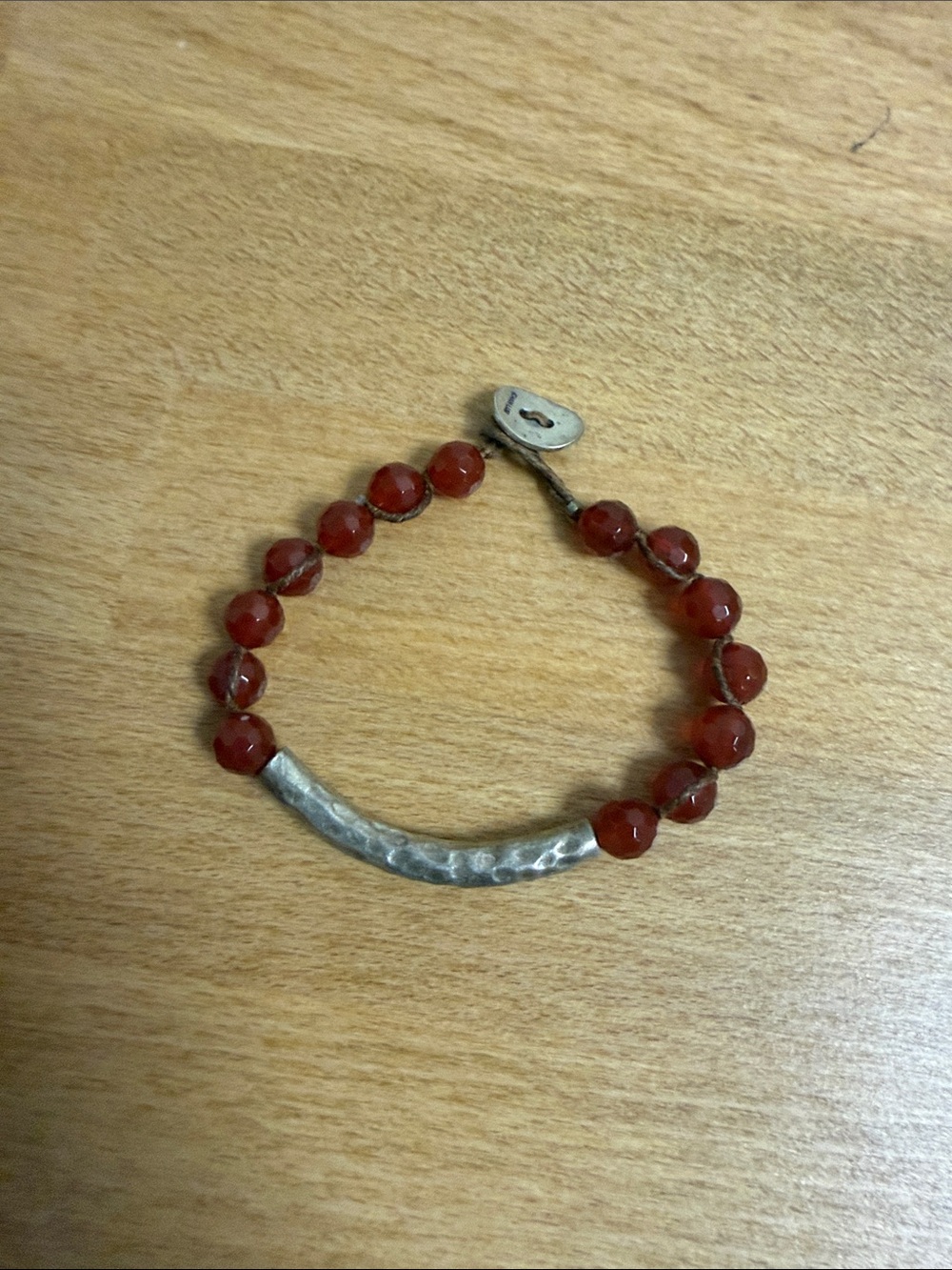 Chan Luu 925 red rhinestone bead with hammered silver bar string bracelet
